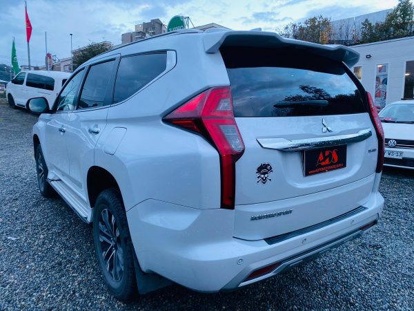 Mitsubishi Montero Sport - Imagen 4