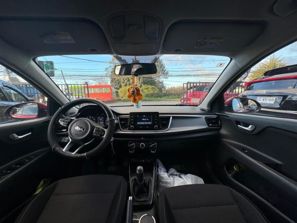 KIA RIO 5 - Imagen 7