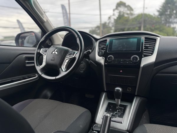 MITSUBISHI L200 DAKAR - Imagen 7