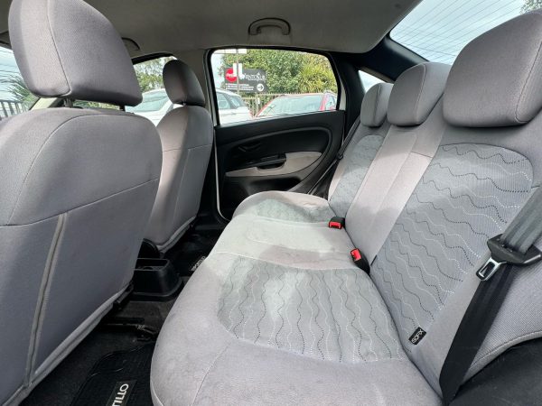 FIAT LINEA ELX - Imagen 8